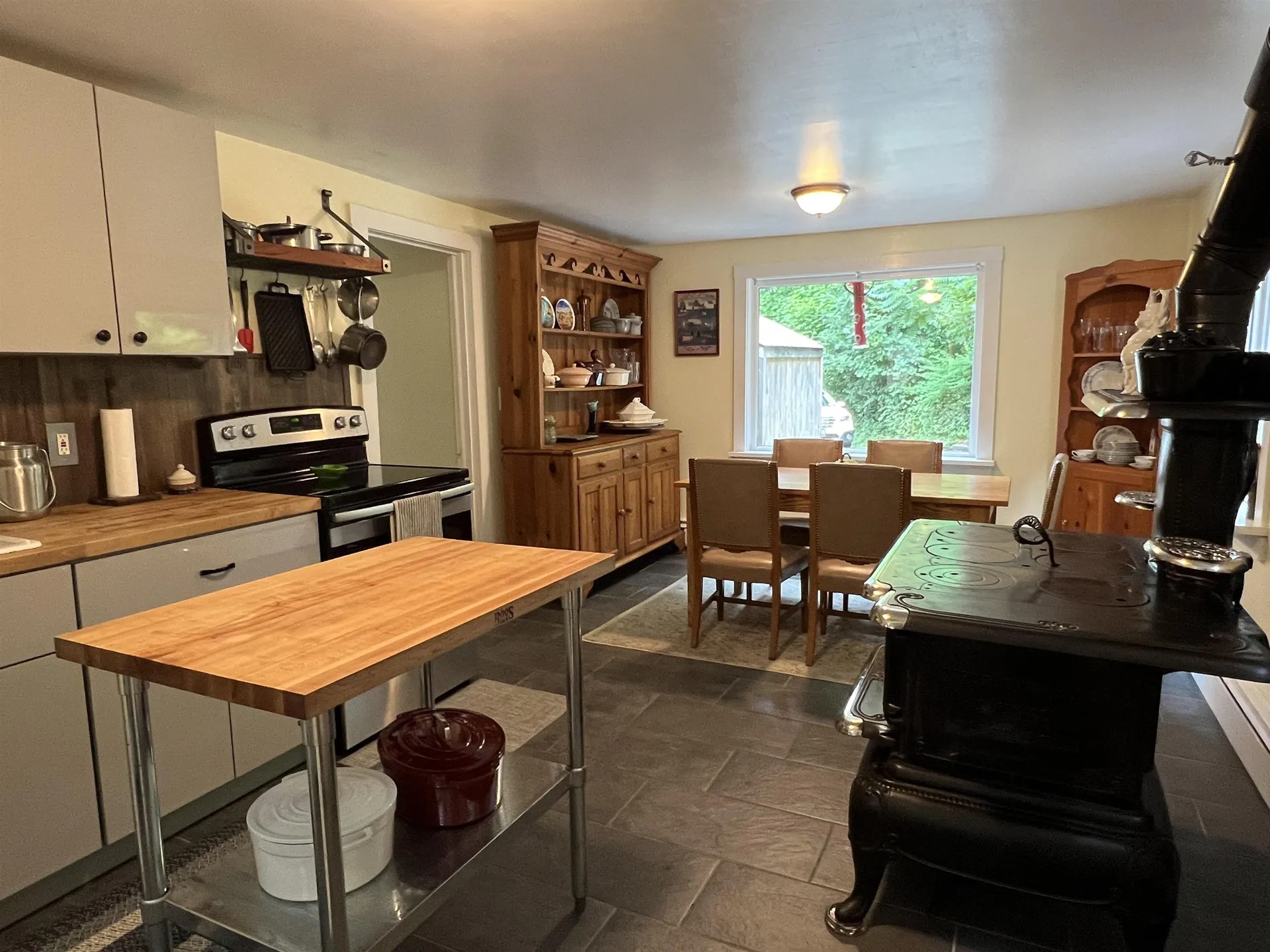 625 Western Avenue Brattleboro VT 05301