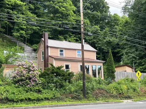 625 Western Avenue Brattleboro VT 05301