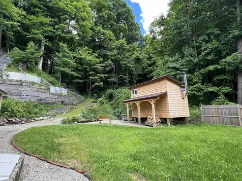 625 Western Avenue Brattleboro VT 05301