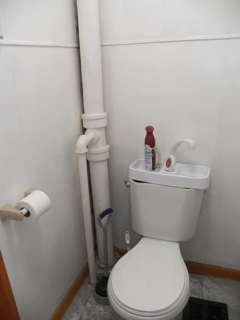 157 Maple Street Newport NH 03773