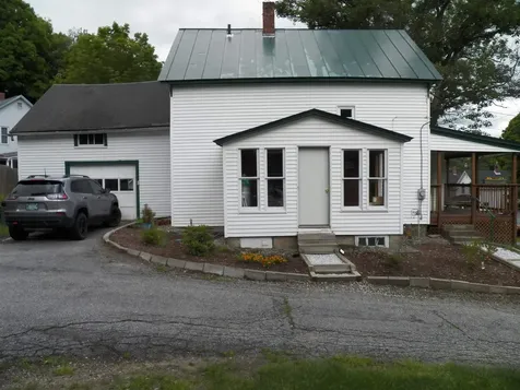 157 Maple Street Newport NH 03773
