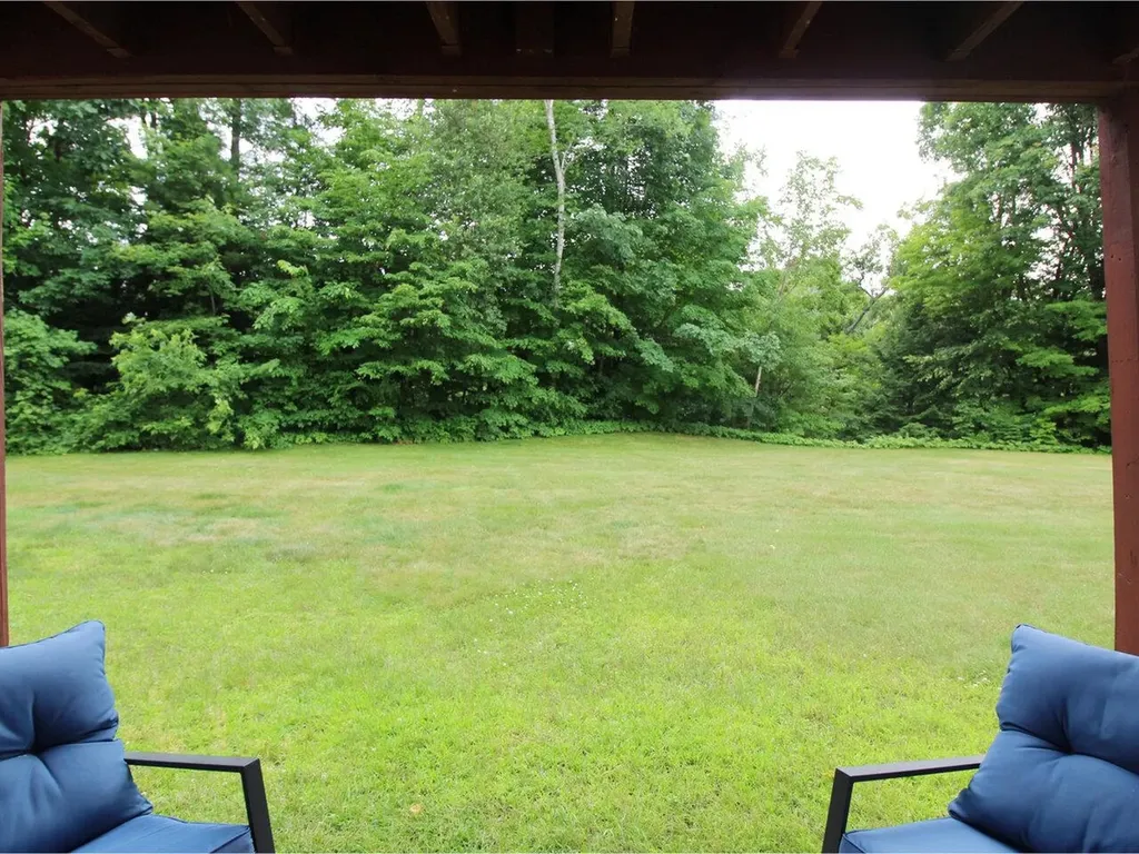 128 Indian Circle Colchester VT 05446