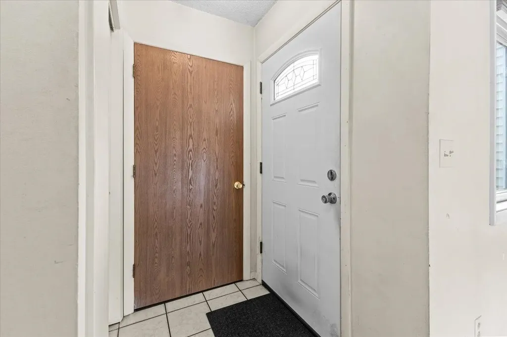 I8 Grandview Drive South Burlington VT 05403