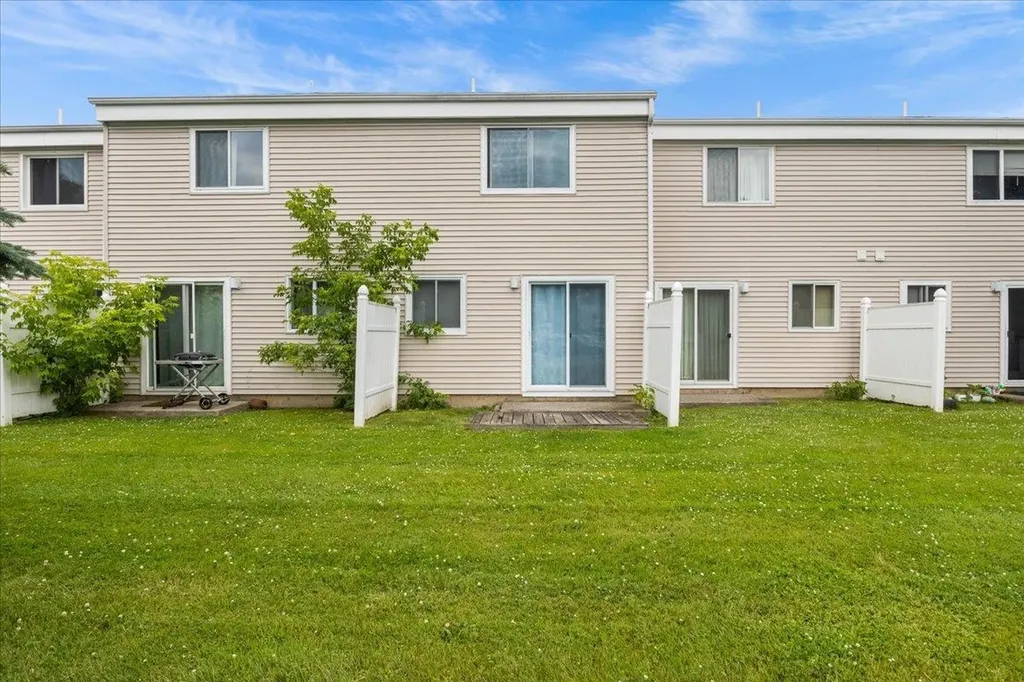 I8 Grandview Drive South Burlington VT 05403