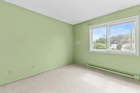 I8 Grandview Drive South Burlington VT 05403