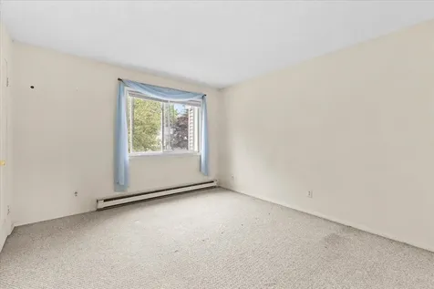I8 Grandview Drive South Burlington VT 05403