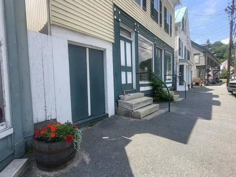 35 Main Street Wells River VT 05081