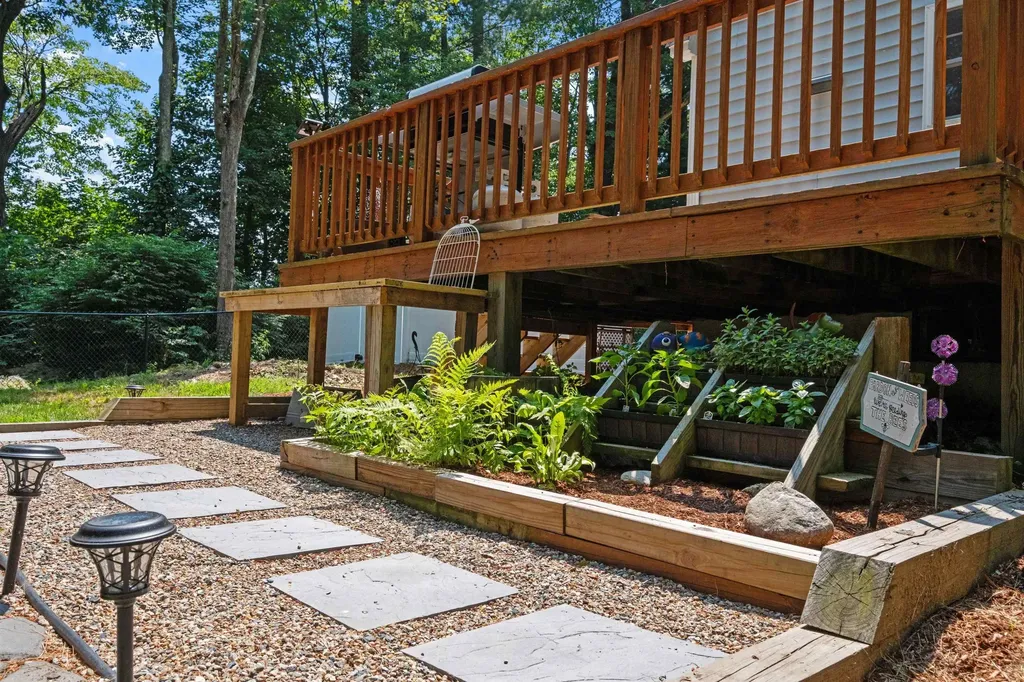 54 Alpine Street Milford NH 03055