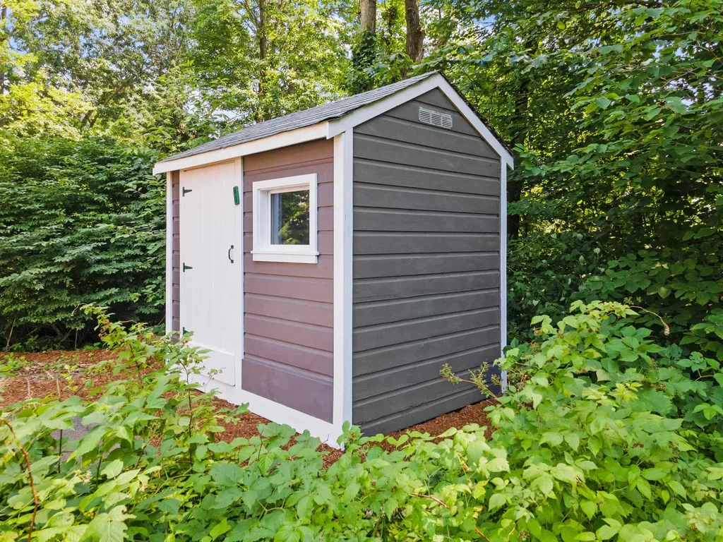 54 Alpine Street Milford NH 03055