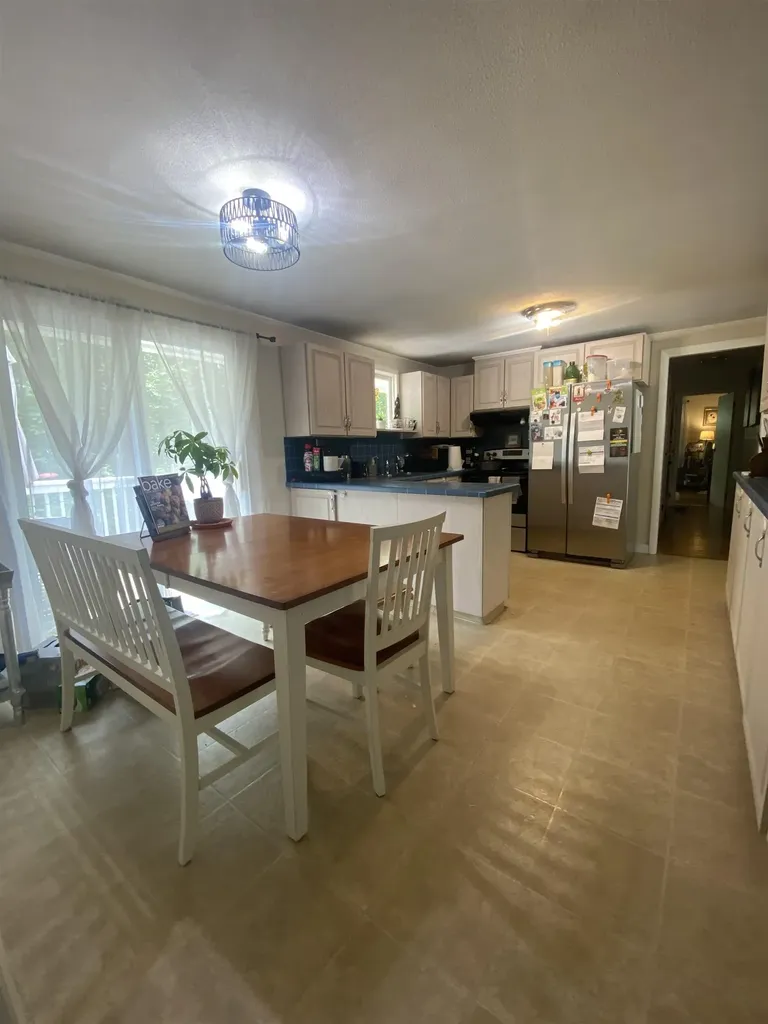 63 Keyes Hill Road Pelham NH 03076