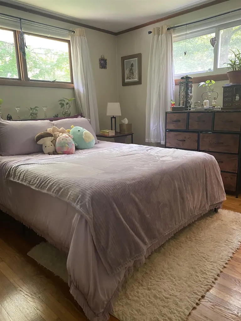 63 Keyes Hill Road Pelham NH 03076