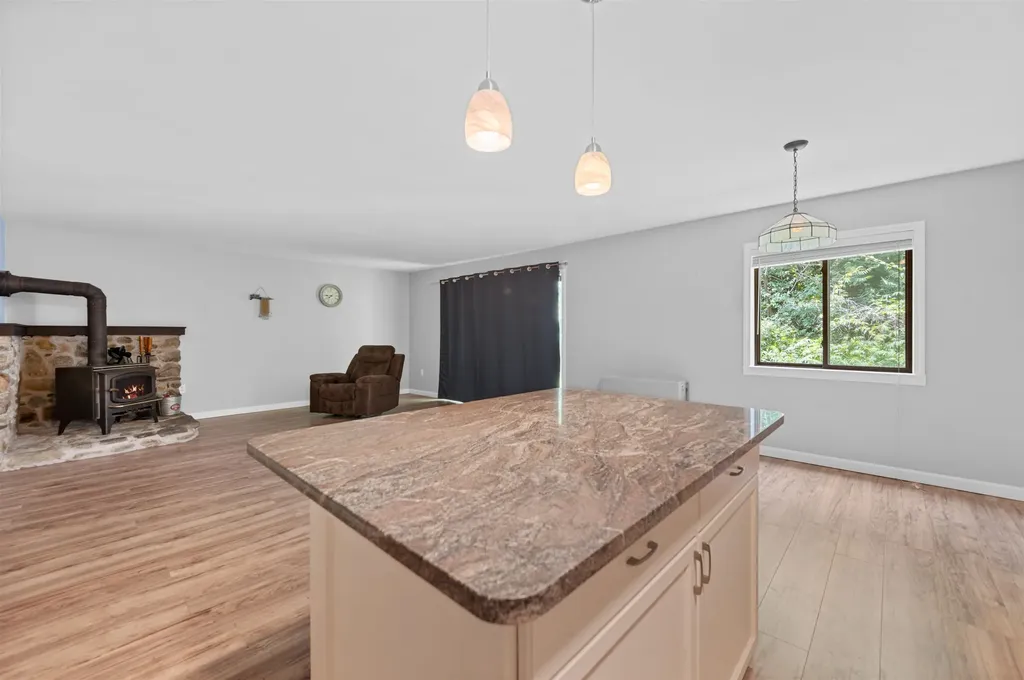 53 Bayberry Lane South Burlington VT 05403