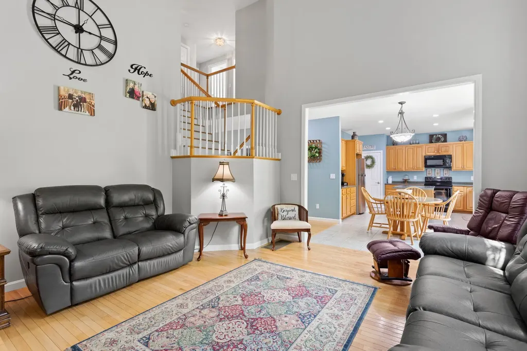 4 Burnham Drive New Boston NH 03070