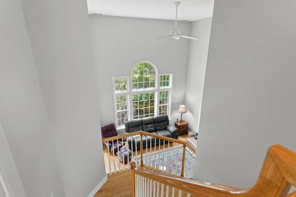 4 Burnham Drive New Boston NH 03070