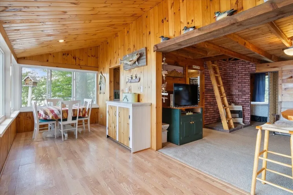 250 Arbutus Avenue Wakefield NH 03872