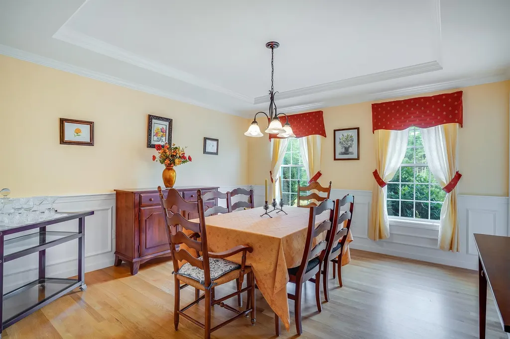 15 Thurston Drive Lee NH 03861