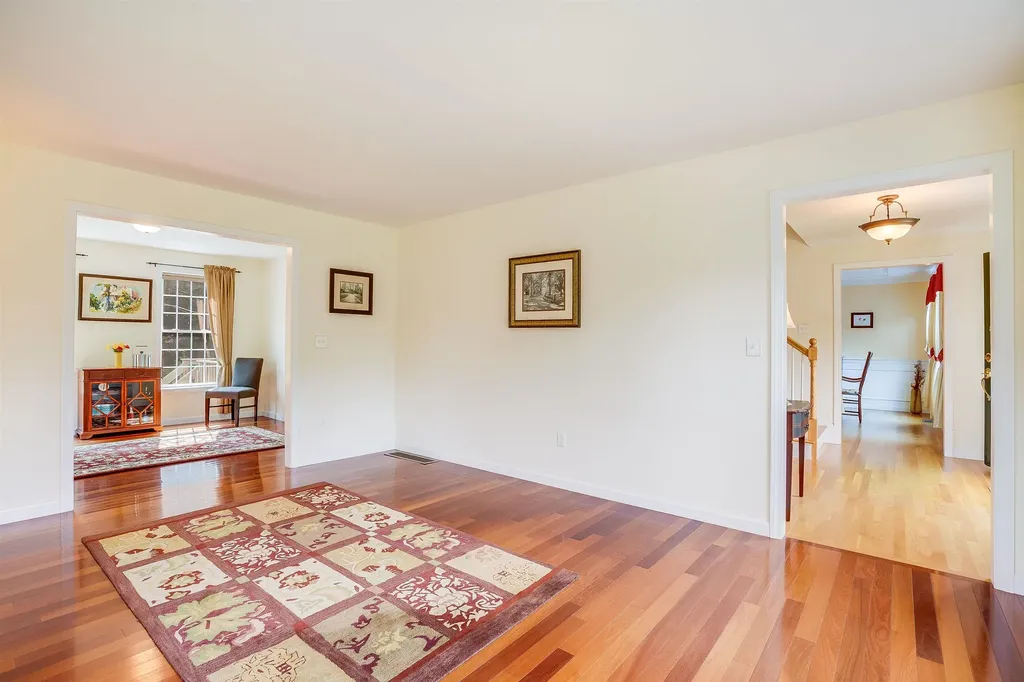 15 Thurston Drive Lee NH 03861