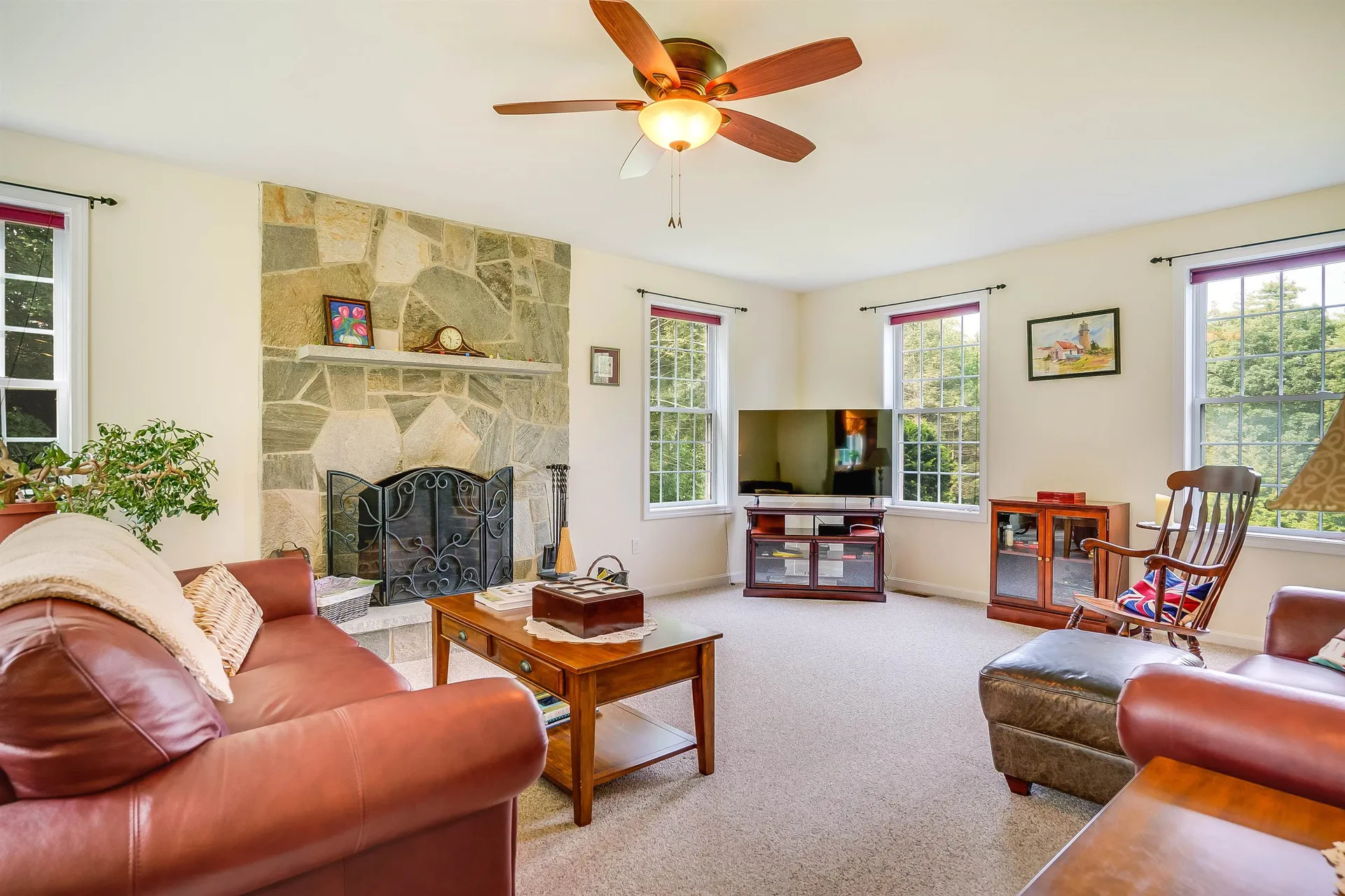 15 Thurston Drive Lee NH 03861