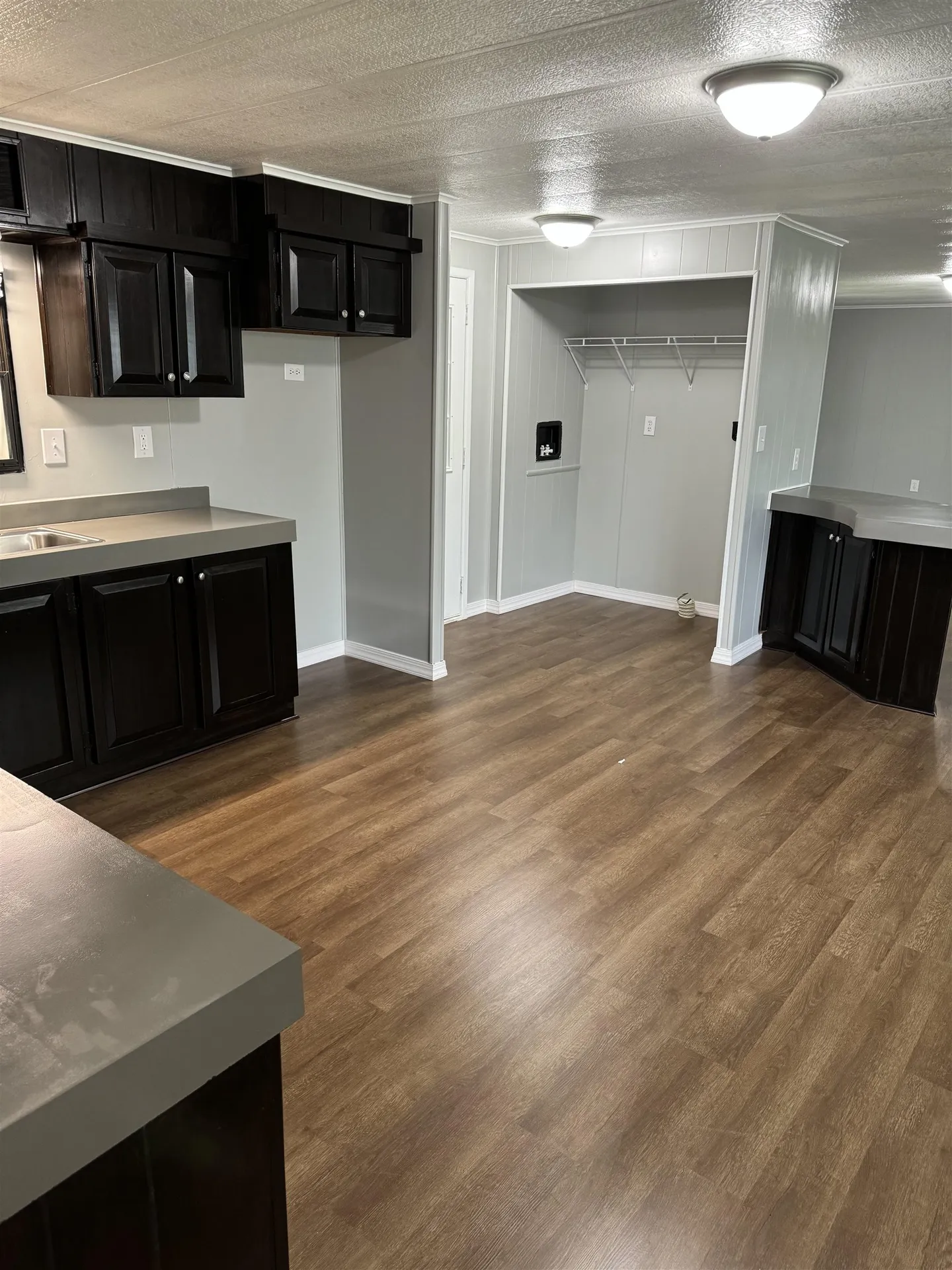 27 Oakwood Circle Charlestown NH 03603