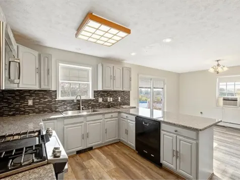 122 Lone Oak Drive St. Albans Town VT 05478