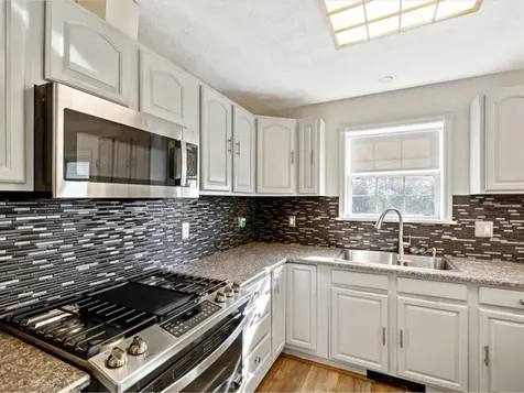 122 Lone Oak Drive St. Albans Town VT 05478