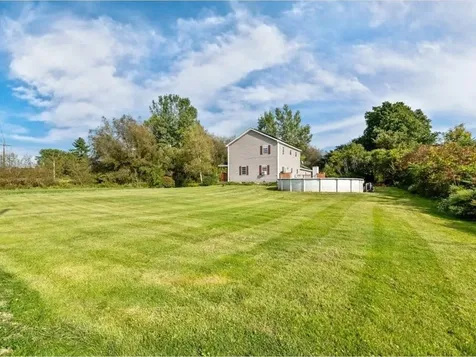 122 Lone Oak Drive St. Albans Town VT 05478