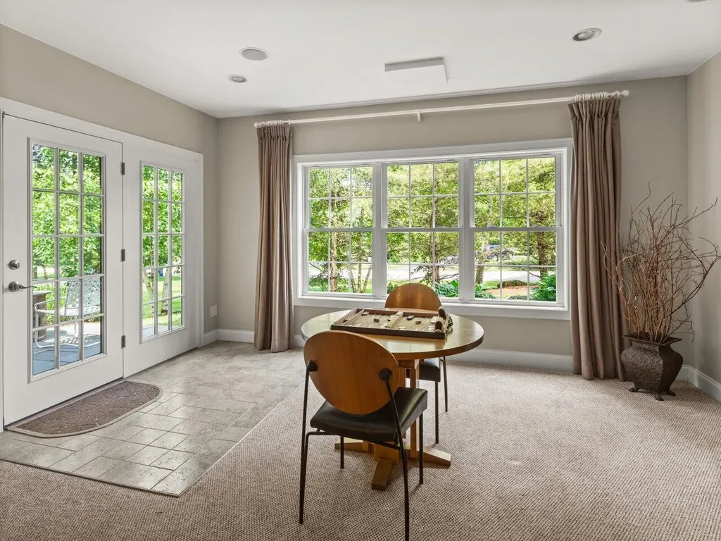 520 Sycamore Street Shelburne VT 05482