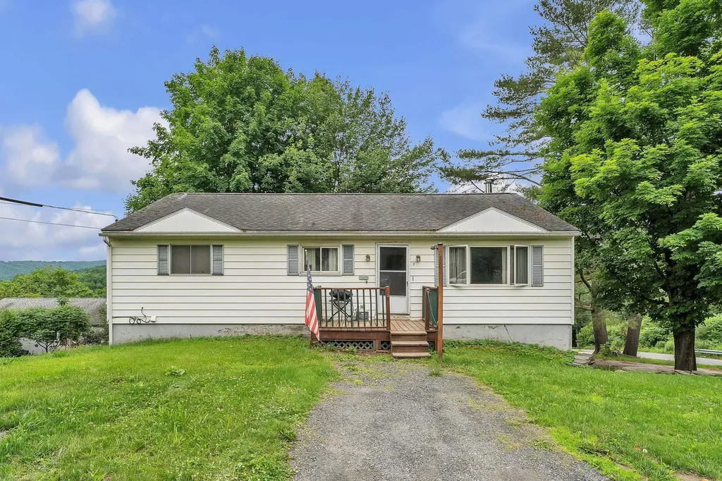 7 Lague Drive Montpelier VT 05602