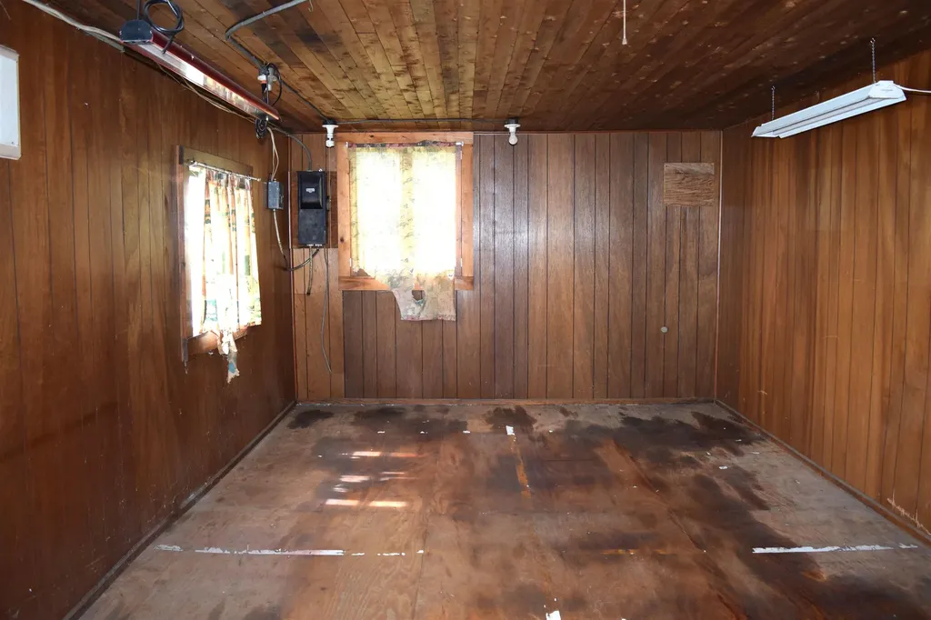 1395 Woodsville Road Monroe NH 03771