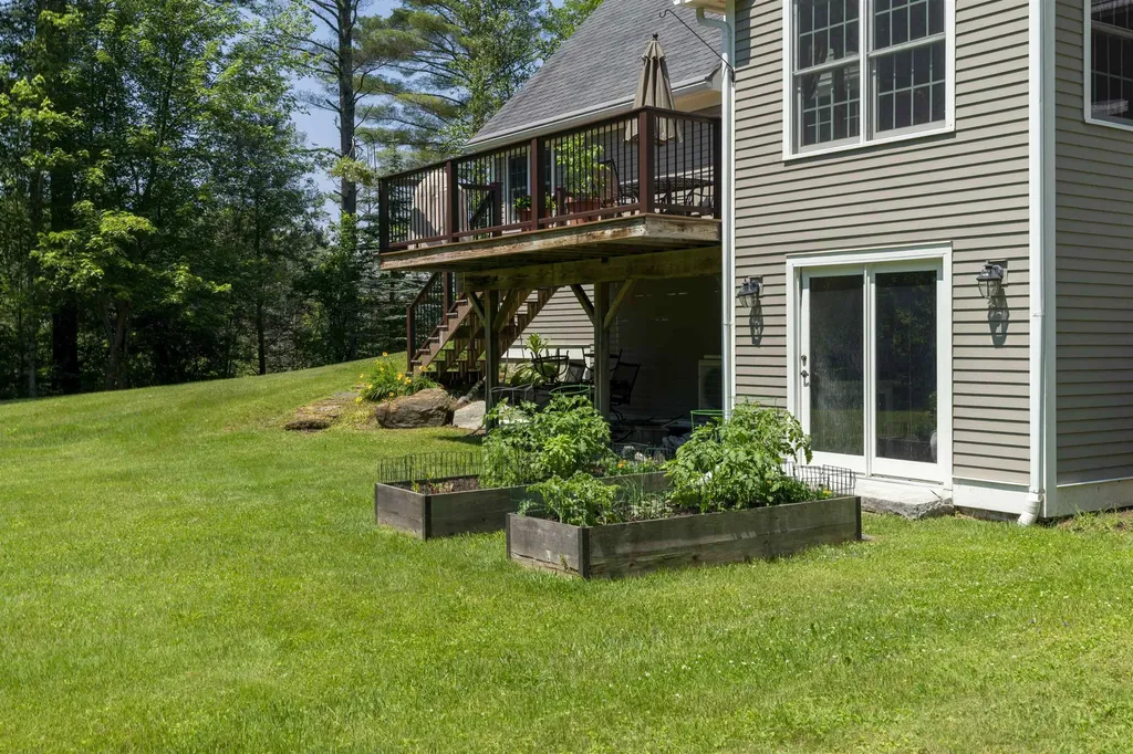 55 Center Harvey Farm Road Waterbury VT 05677