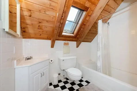 456 Wentworth Road Brookfield NH 03872