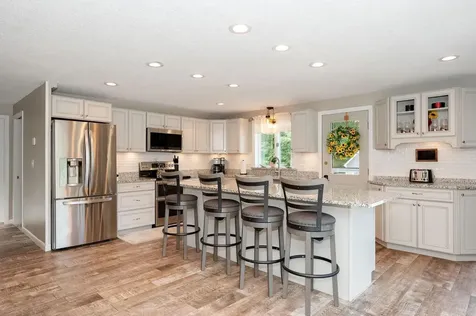 456 Wentworth Road Brookfield NH 03872