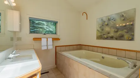 288 Upper Pinnacle Road Stowe VT 05672