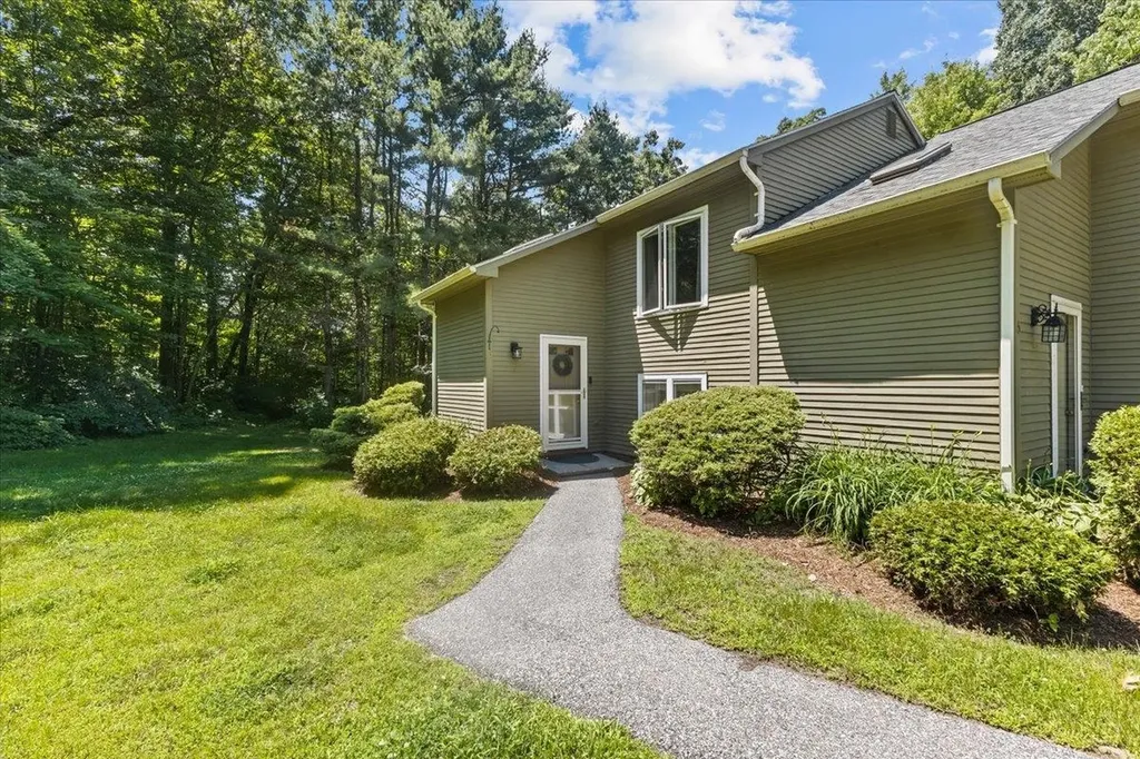 440 Oak Circle Colchester VT 05446