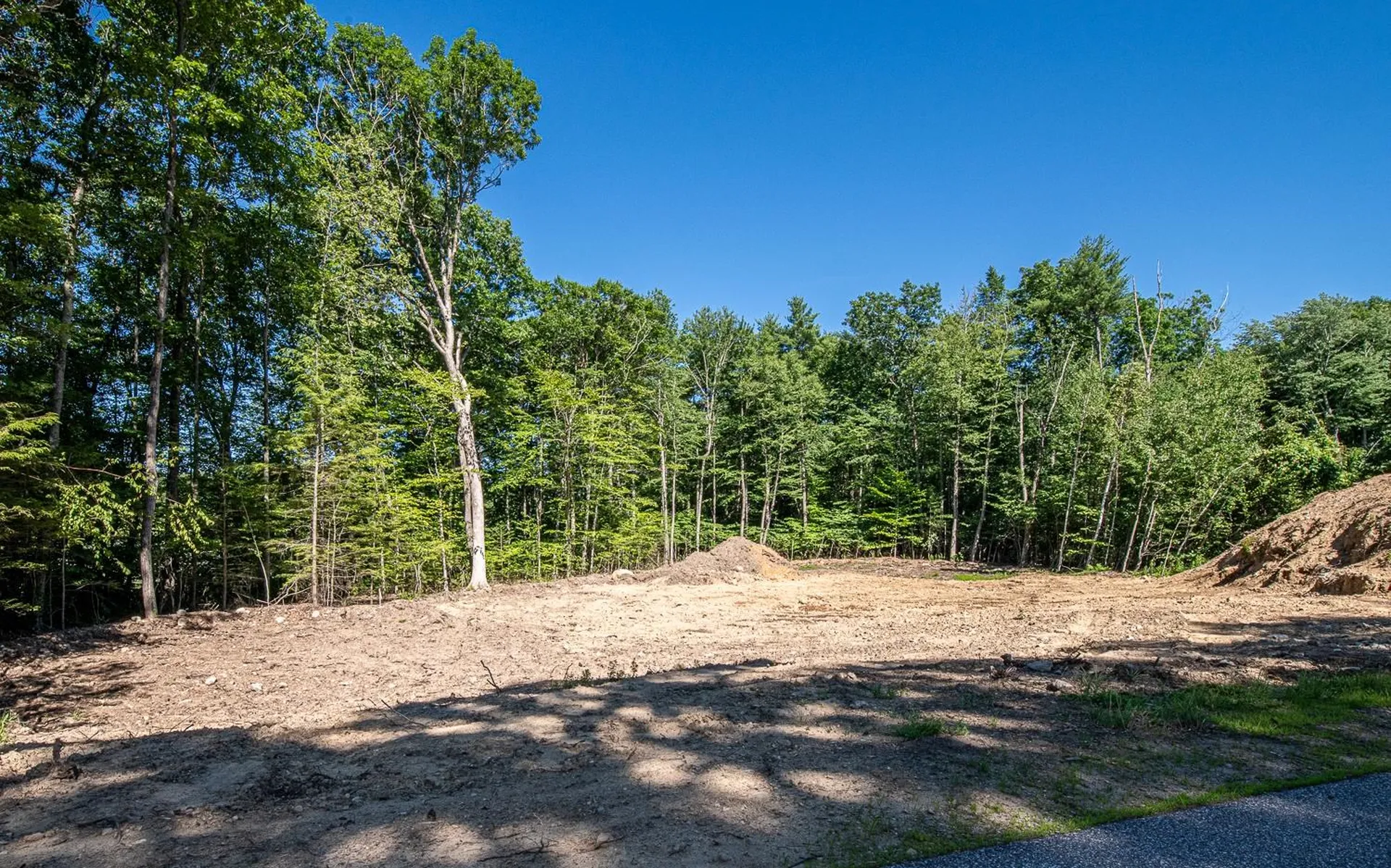 28 Morning Dove Road Kingston NH 03848