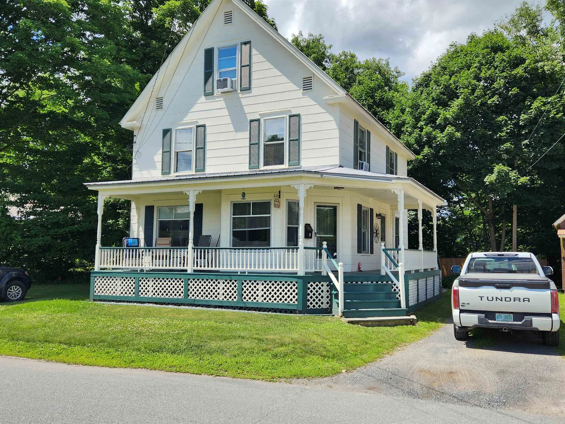 33 Pine Street Springfield VT 05156