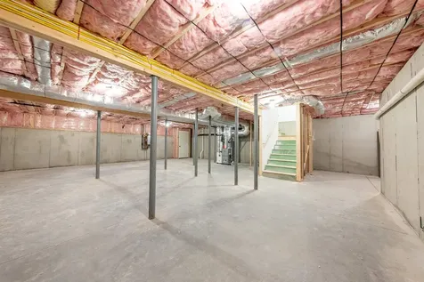 51b Chevrolet Avenue Portsmouth NH 03801