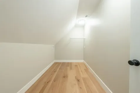 51b Chevrolet Avenue Portsmouth NH 03801