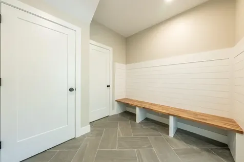 51b Chevrolet Avenue Portsmouth NH 03801