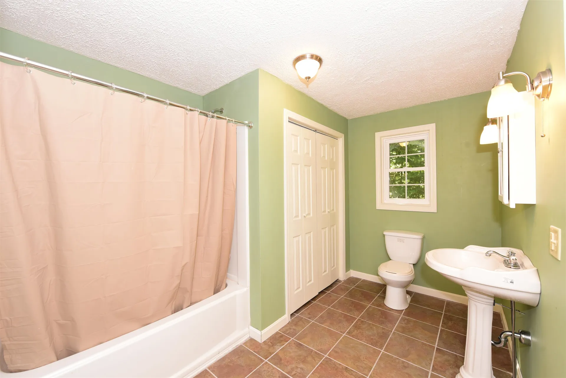 38 Axams Road Conway NH 03818