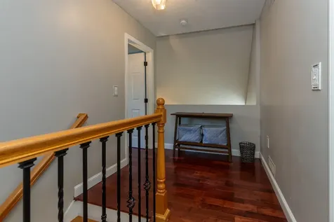 18 Edmatteric Drive Nashua NH 03062