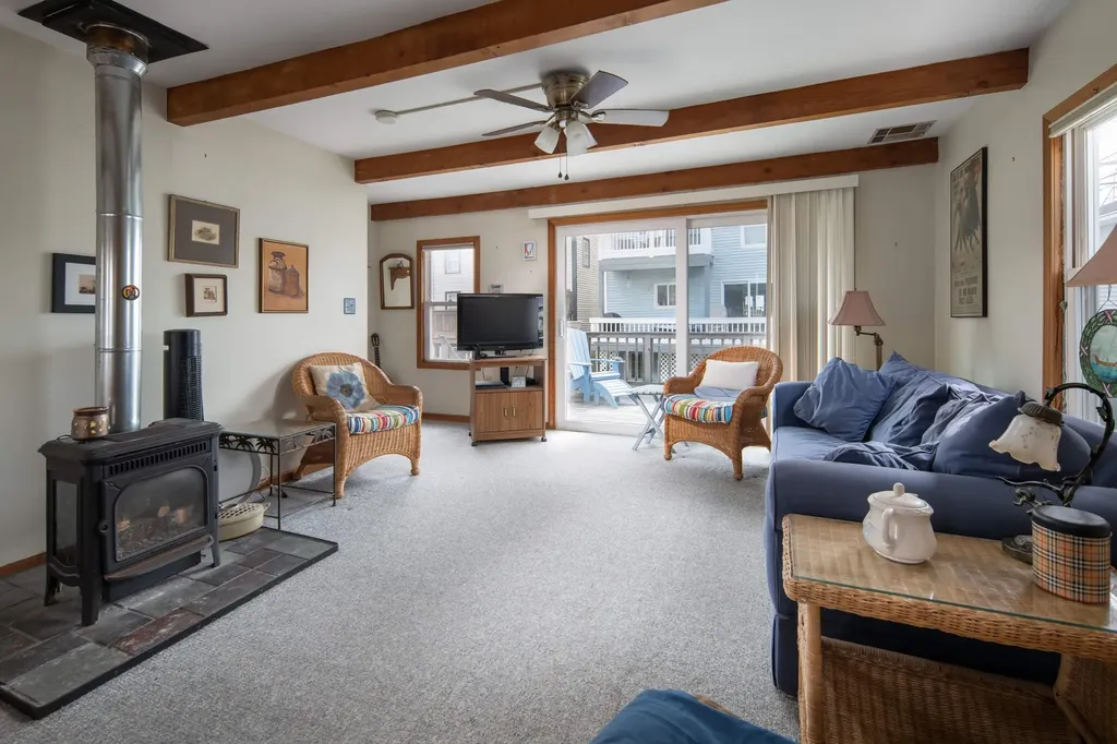 87 Long Beach Avenue York ME 03909