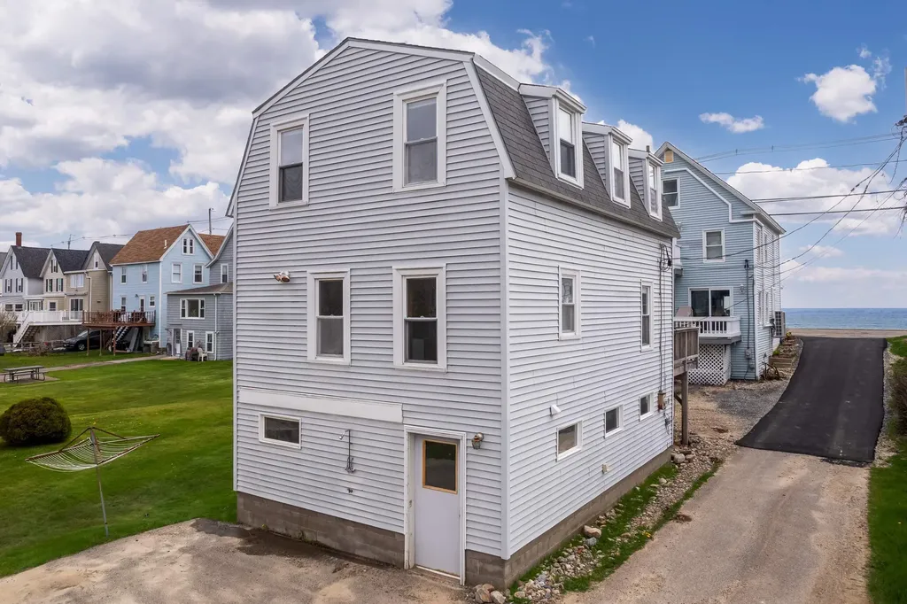 87 Long Beach Avenue York ME 03909