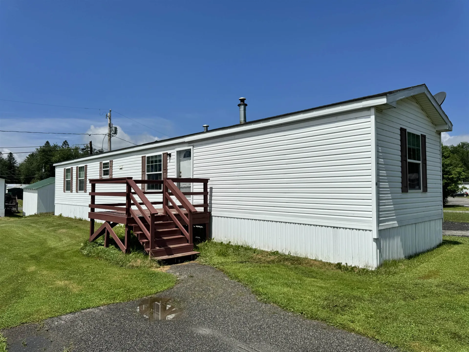 66 3rd Street Lancaster NH 03584