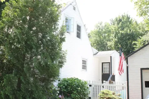 1021 Pine Street Burlington VT 05401