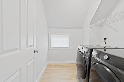 16 Freedom Way Barrington NH 03825