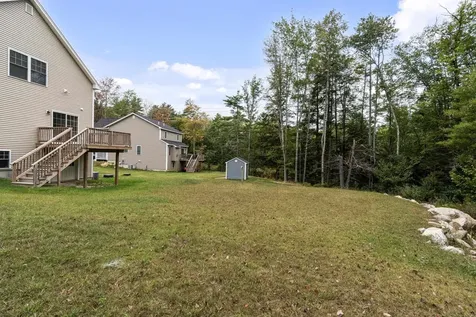 16 Freedom Way Barrington NH 03825