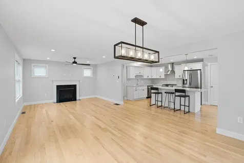 16 Freedom Way Barrington NH 03825