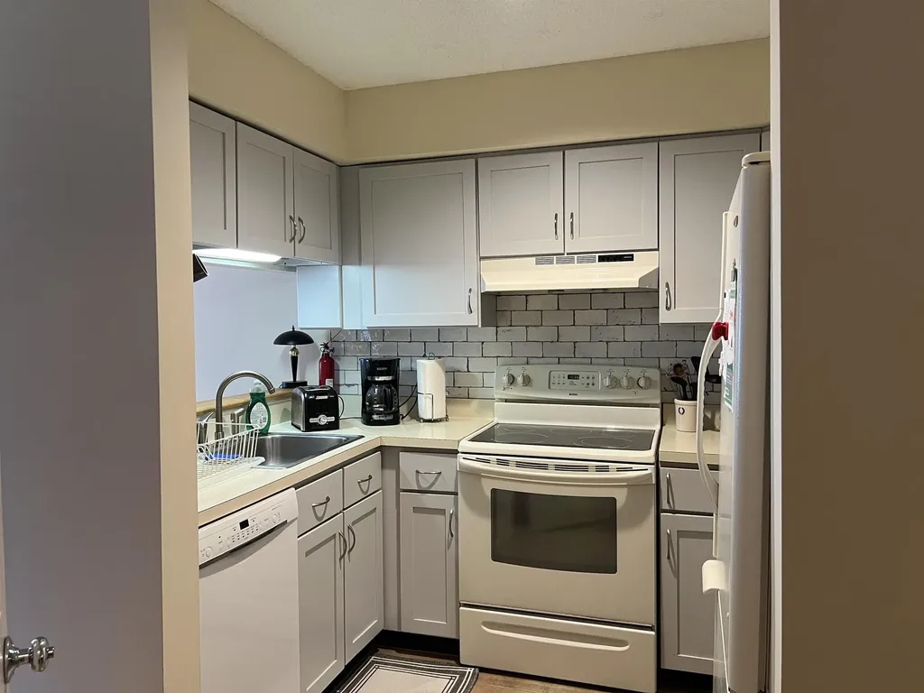 189 Woodhaven Drive Hartford VT 05001