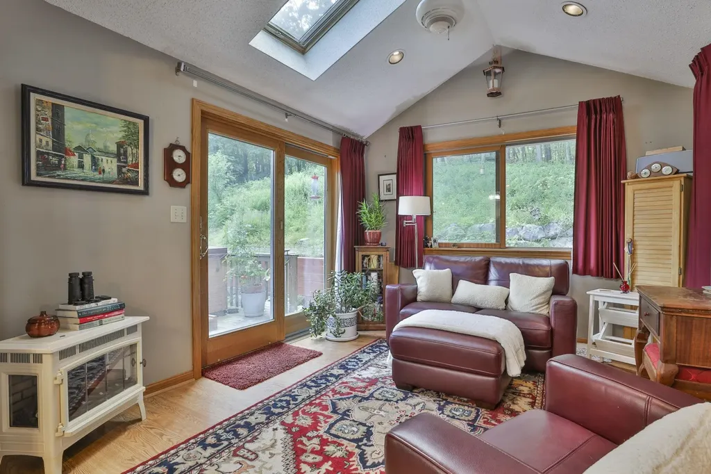 49 Fairway Drive Merrimack NH 03054